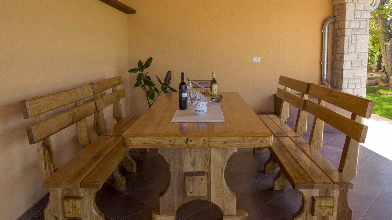 Photo of Outdoor in Mali Vareski