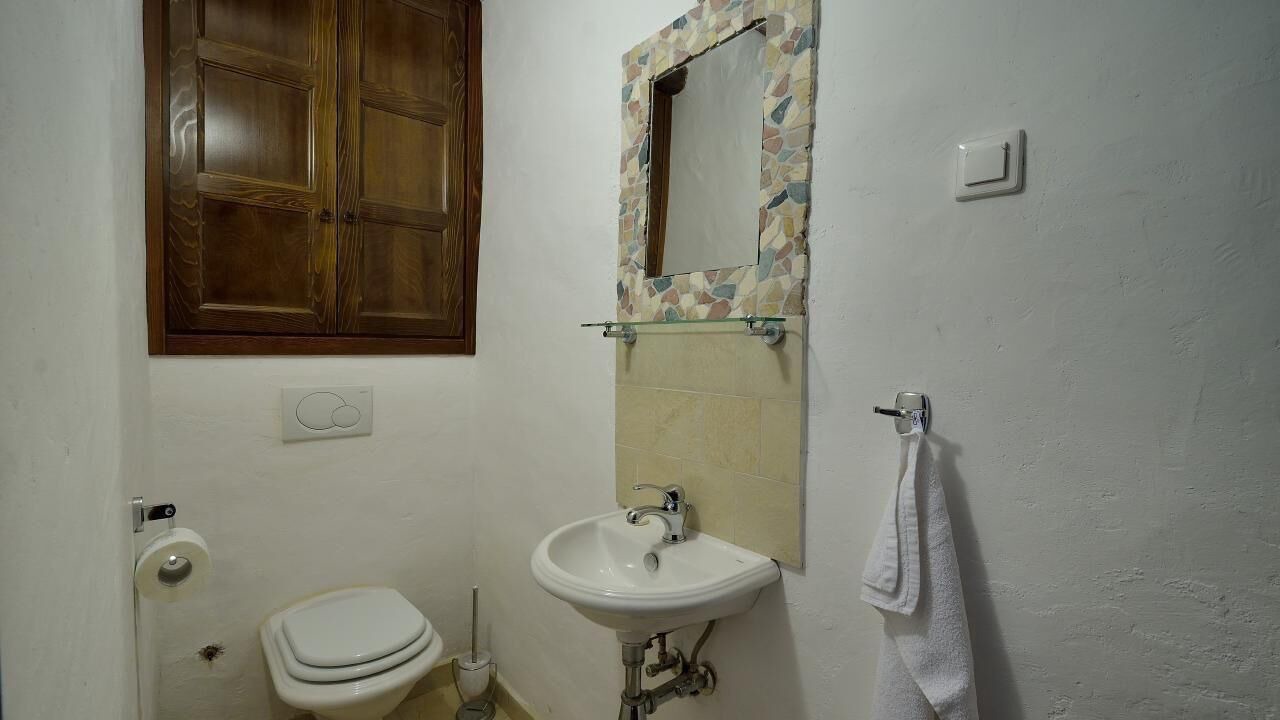 Photo of Bathroom in Kotli