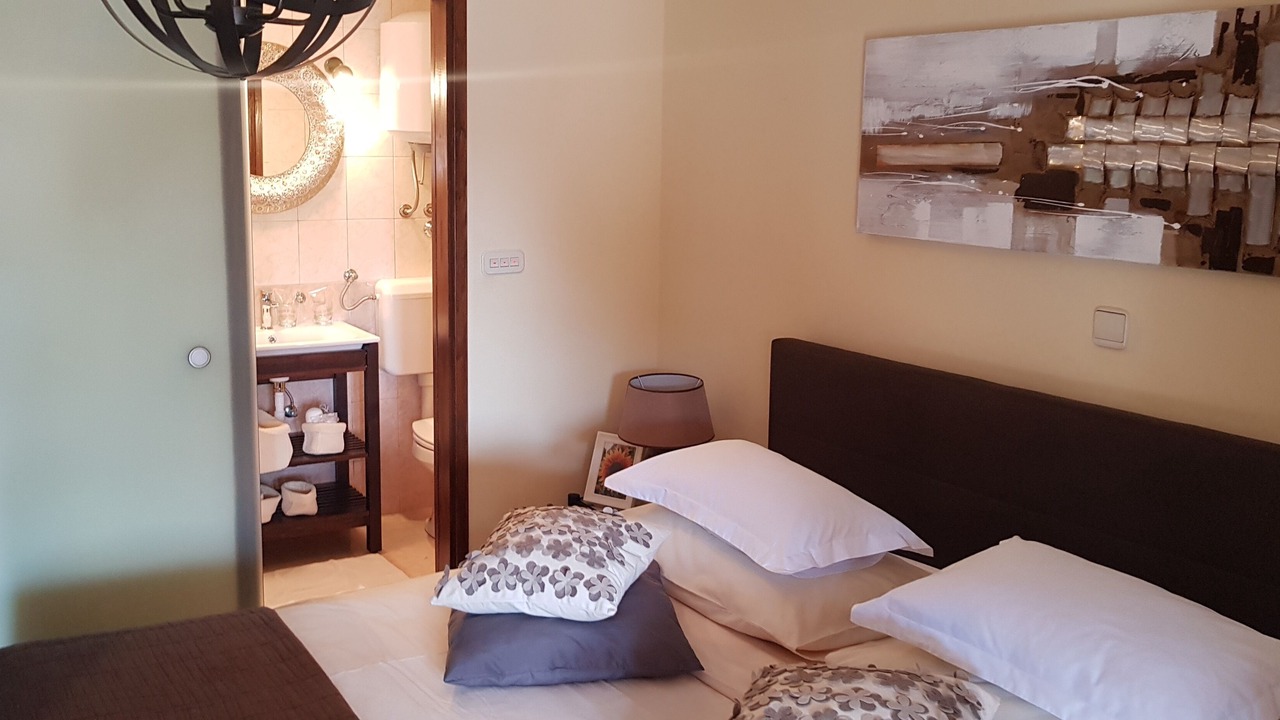 Photo of Bedroom in Loborika