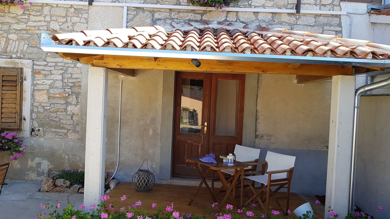Photo of Outdoor in Loborika