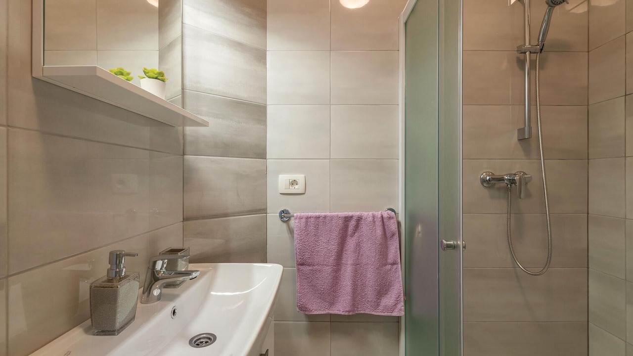 Photo of Bathroom in Loborika
