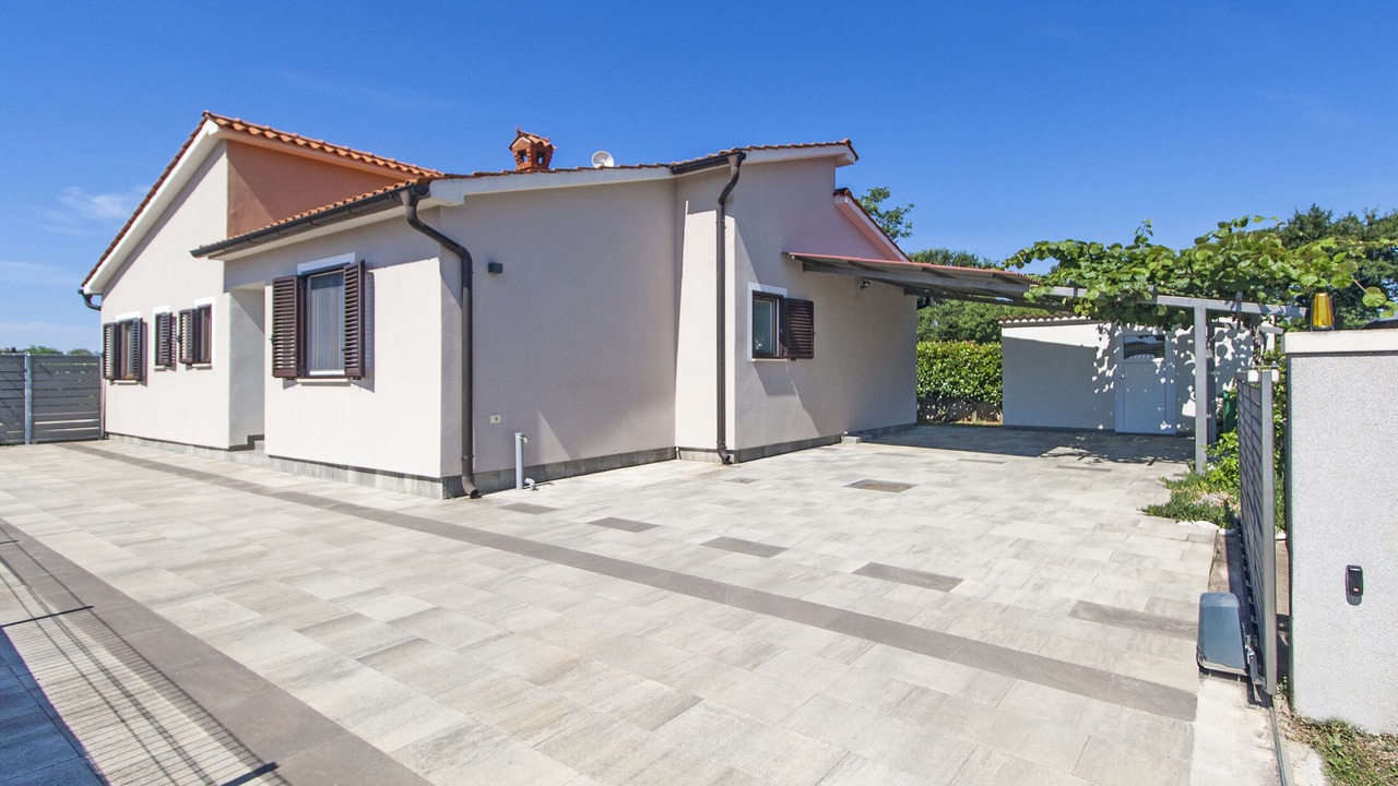 Photo of Outdoor in Marcana