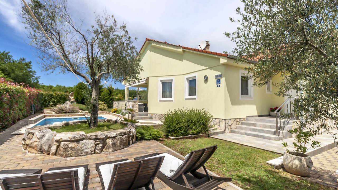 Photo of Outdoor in Marcana