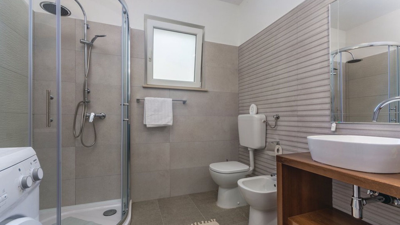 Photo of Bathroom in Brgod