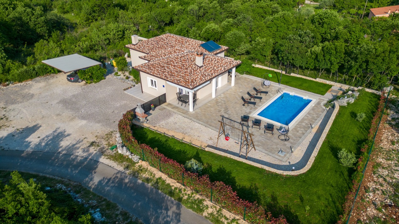 Photo of Outdoor in Brgod