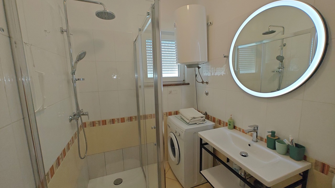 Photo of Bathroom in Medulin