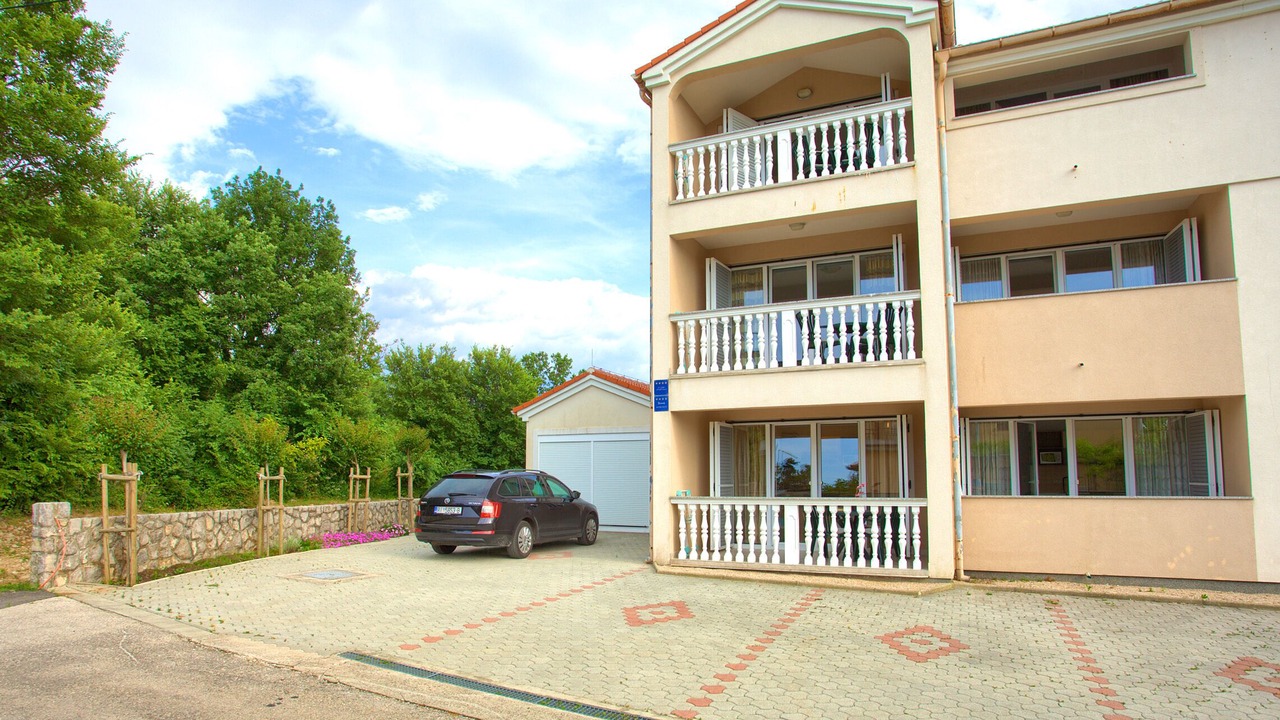 Photo of Outdoor in Silo