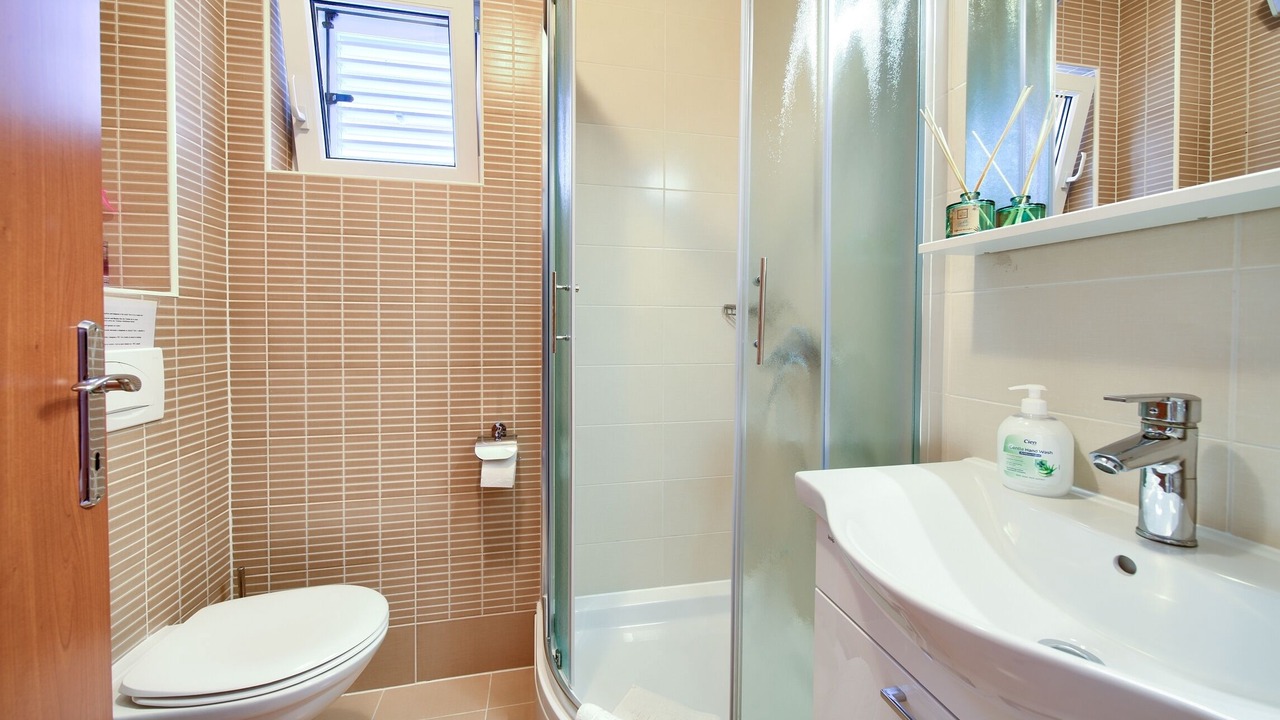 Photo of Bathroom in Silo