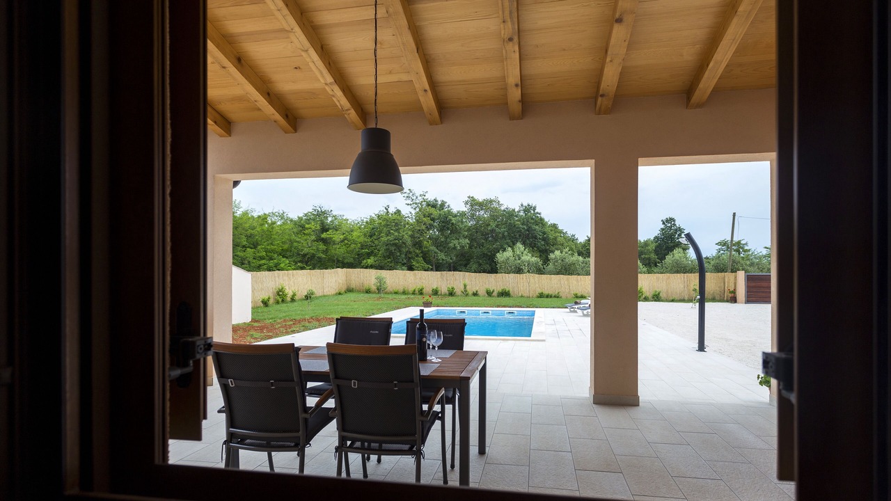 Photo of Outdoor in Loborika