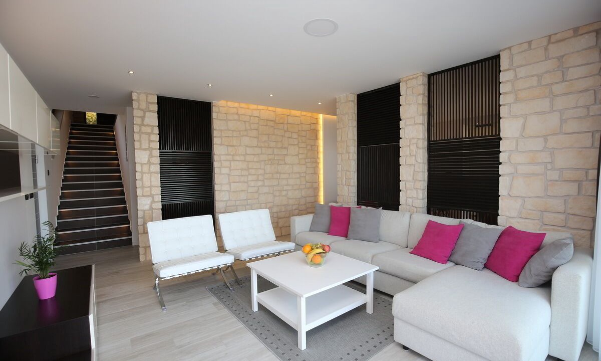 Photo of Outdoor in Smrika