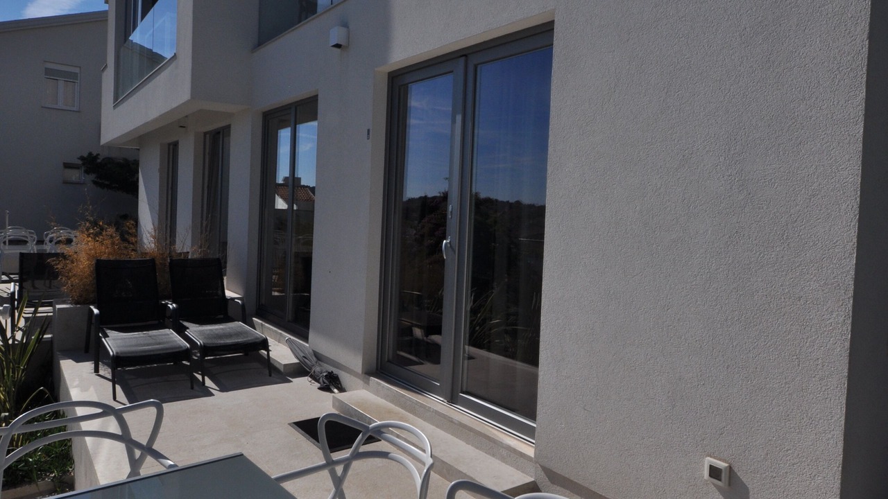 Photo of Outdoor in Cove Murtar