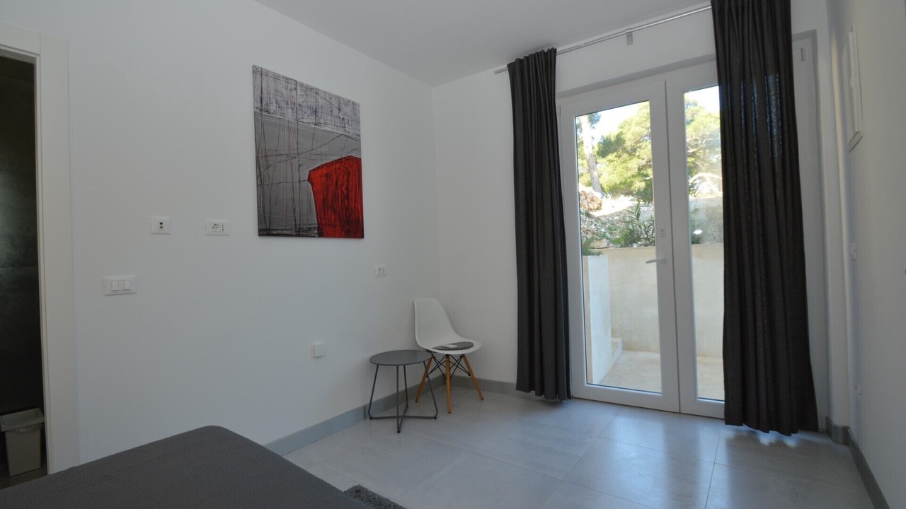 Photo of Bedroom in Cove Murtar