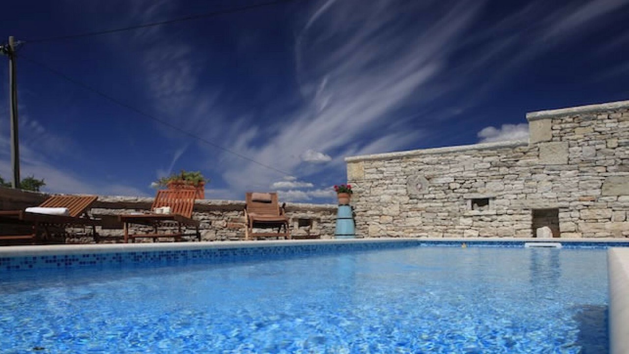 Photo of Outdoor in Rasa