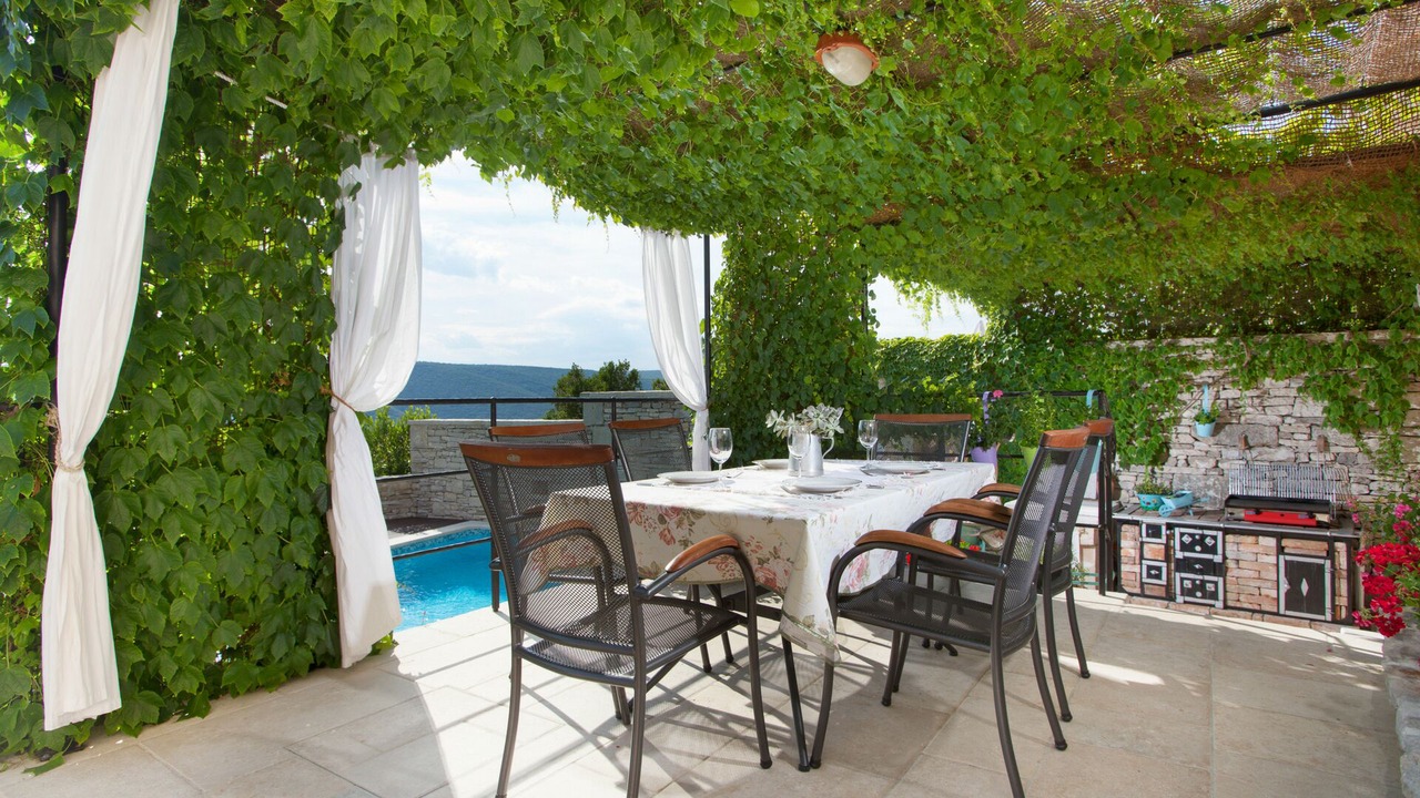 Photo of Outdoor in Rasa