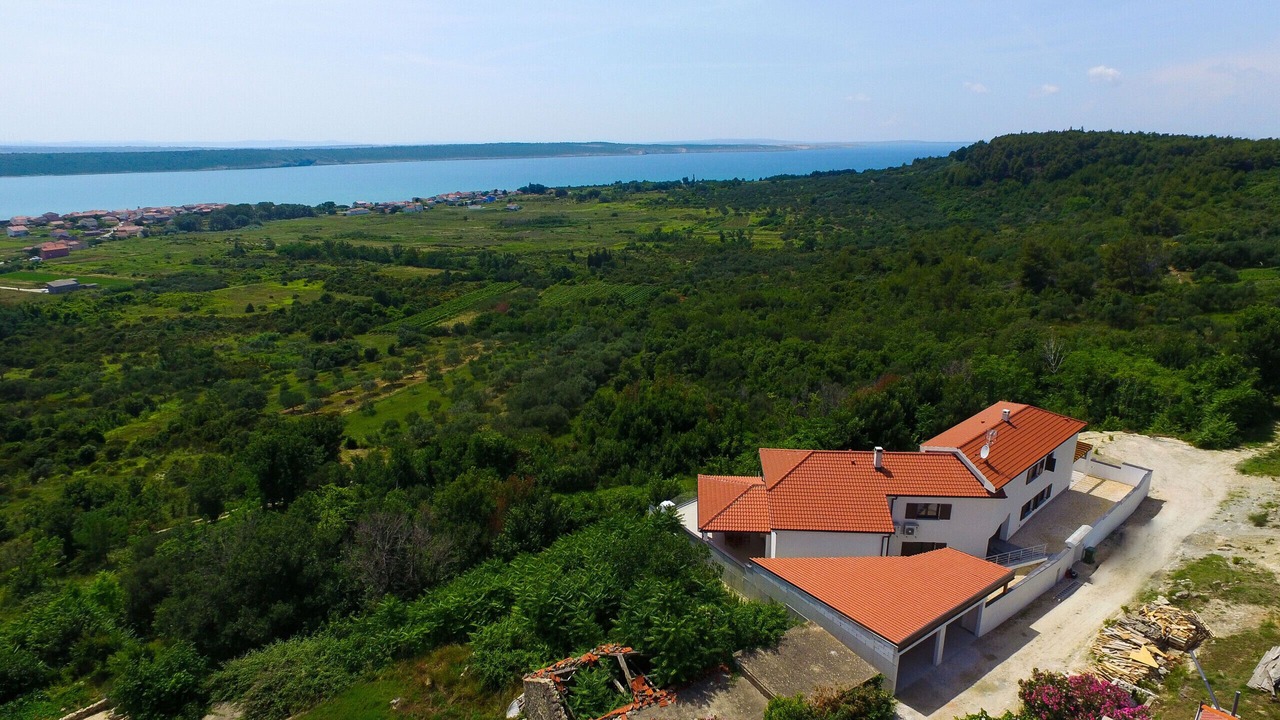 Photo of Outdoor in Rtina