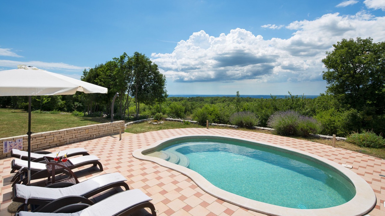 Photo of Outdoor in Rasa