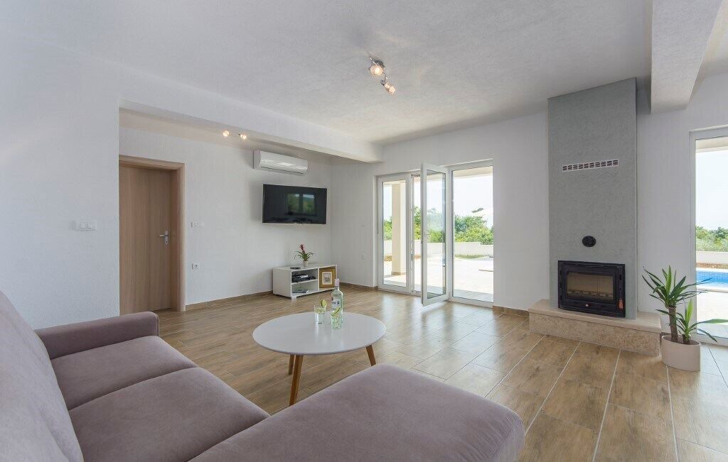 Photo of Livingroom in Peruski