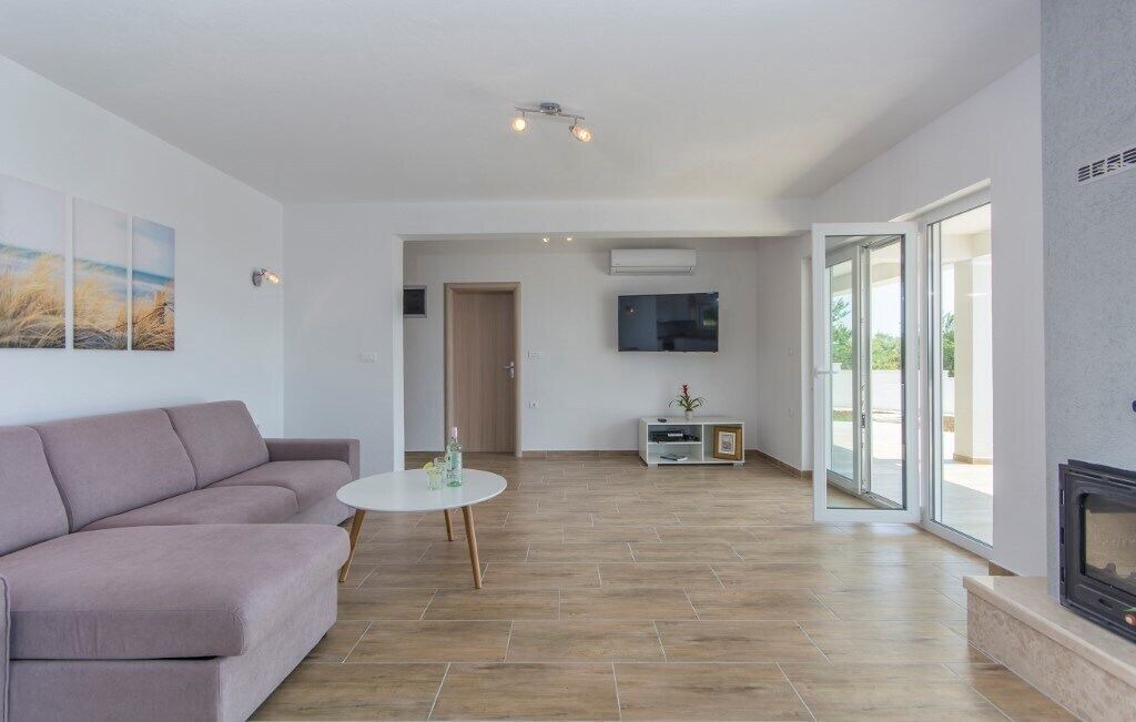 Photo of Livingroom in Peruski
