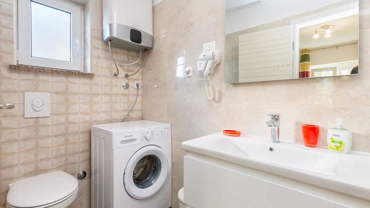 Photo of Bathroom in Medulin