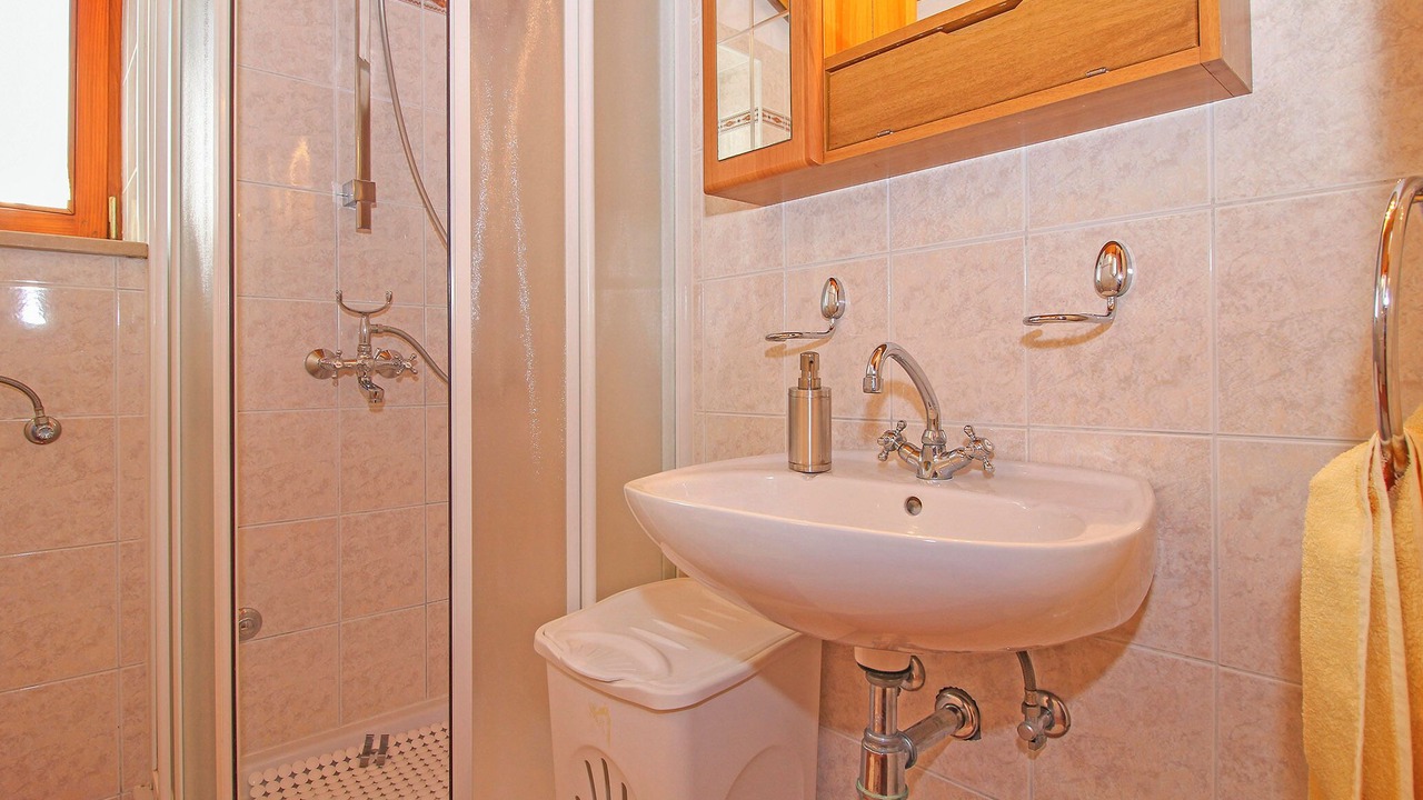 Photo of Bathroom in Cokuni