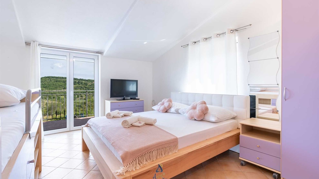 Photo of Bedroom in Buje