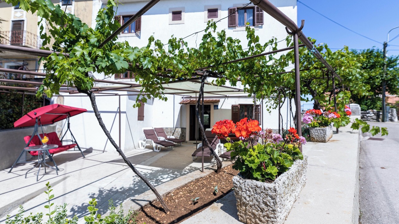 Photo of Outdoor in Tribulje