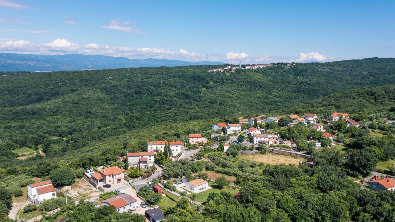Photo of Outdoor in Tribulje