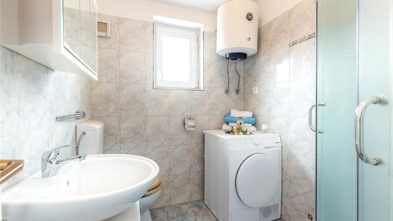Photo of Bathroom in Bakarac