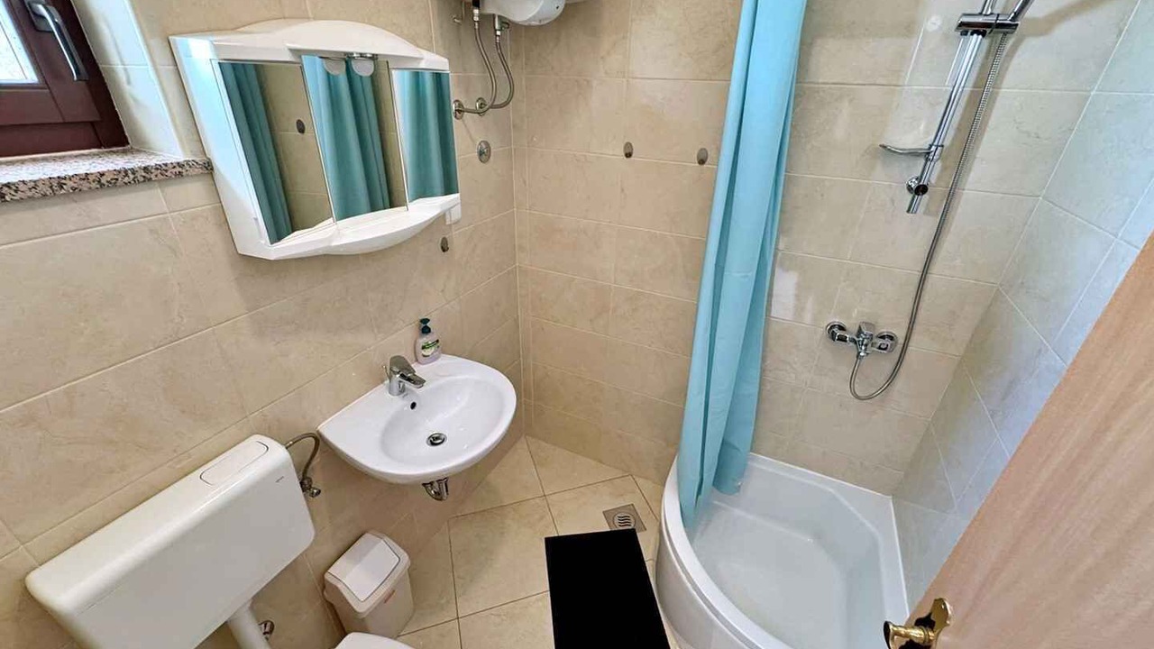 Photo of Bathroom in Silo