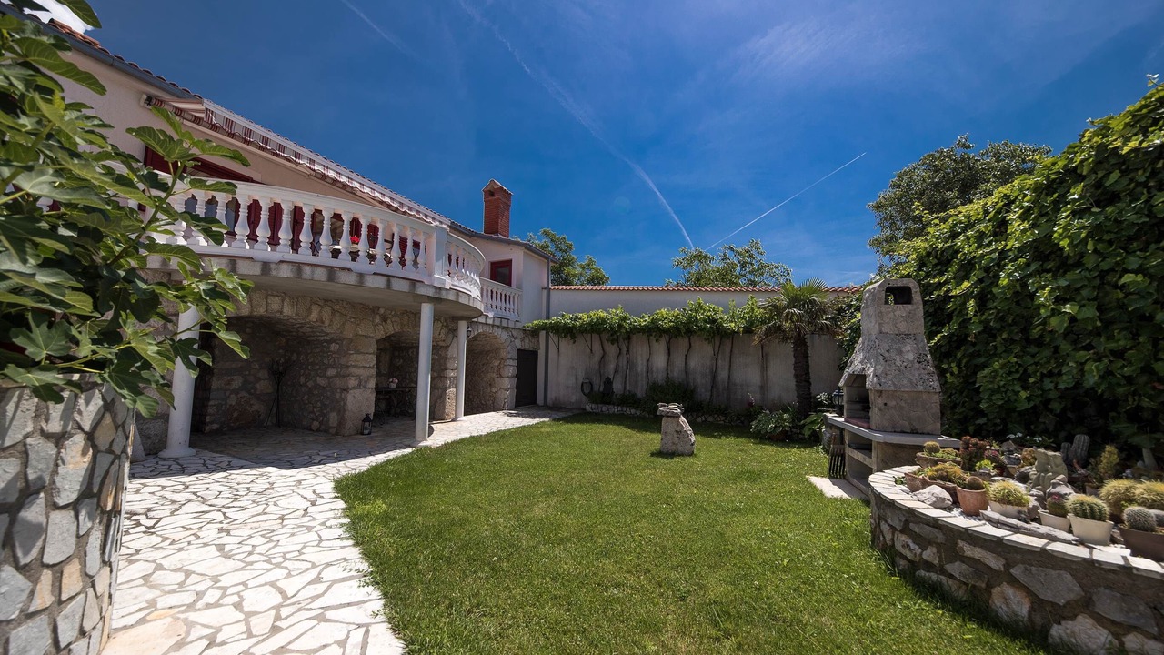 Photo of Patio Balcony in Bribir