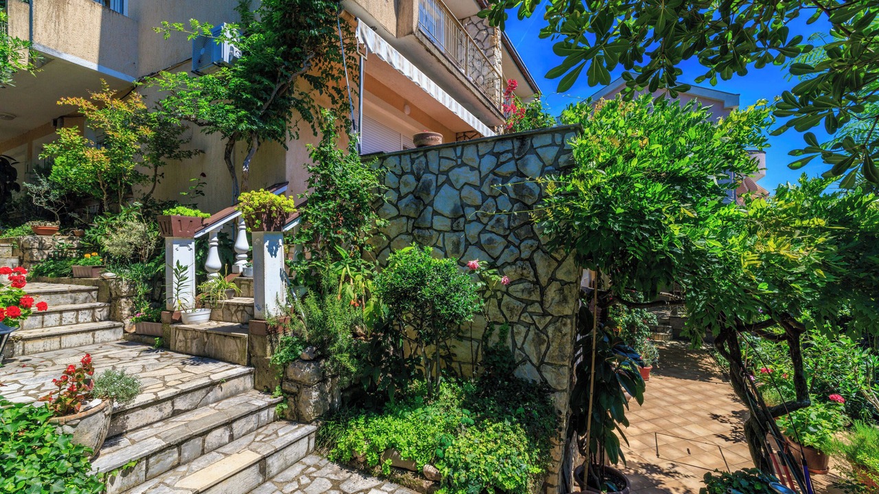 Photo of Outdoor in Klanfari