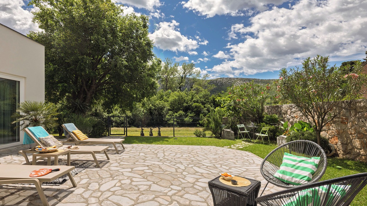 Photo of Patio Balcony in Tribalj