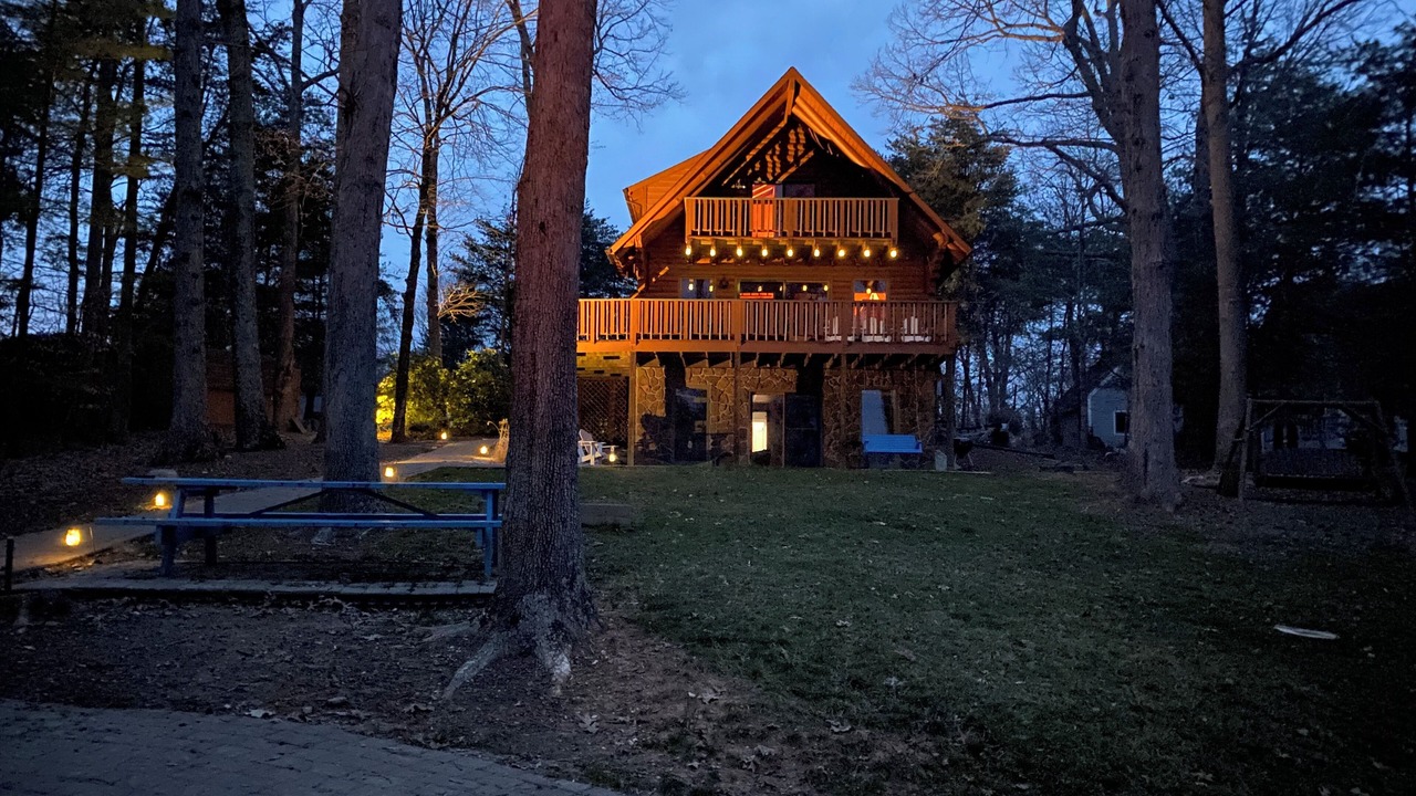 Photo of Outdoor in Smith Mountain Lake