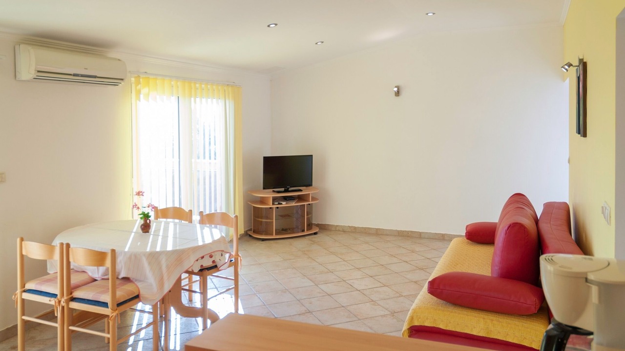 Photo of Livingroom in Supetarska Draga