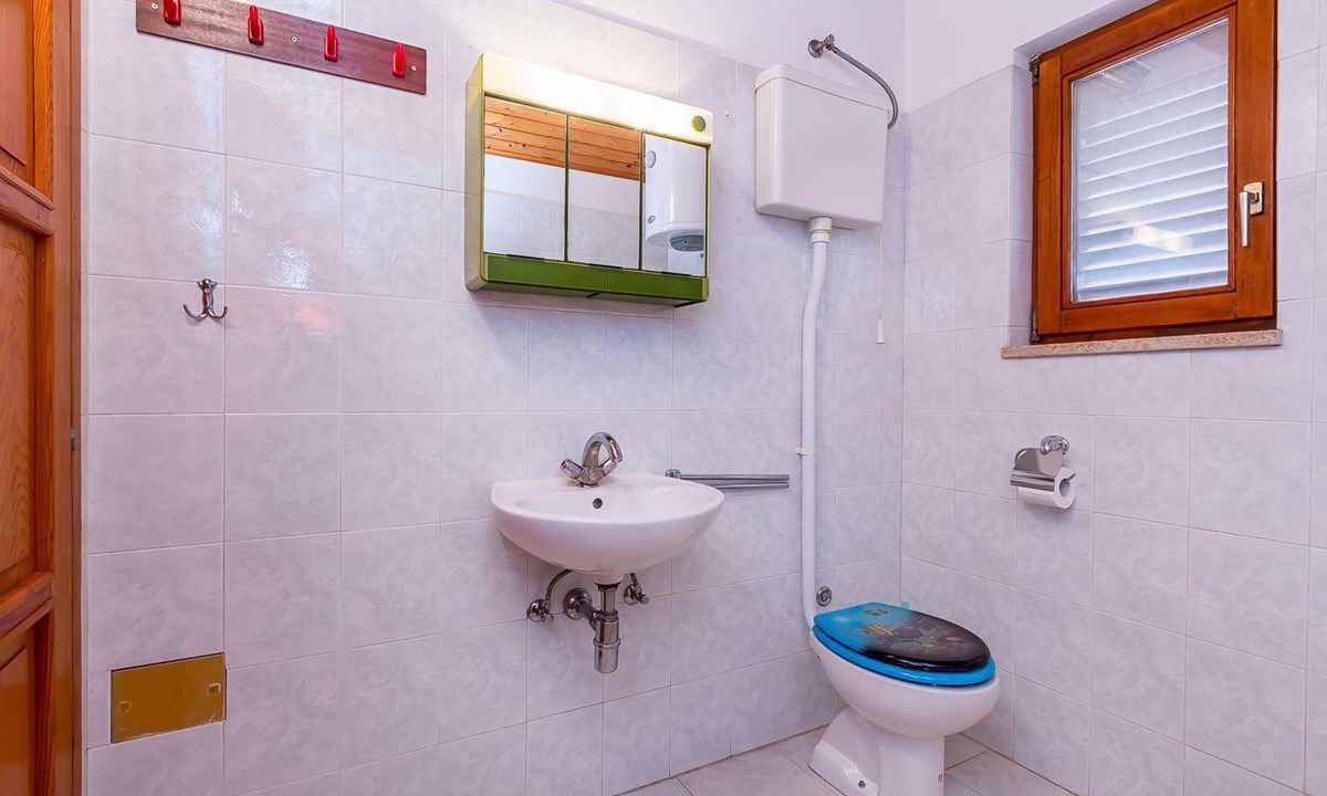 Photo of Bathroom in Vinkuran