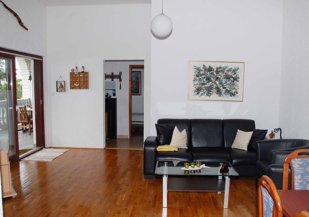 Photo of Livingroom in Vratarusa
