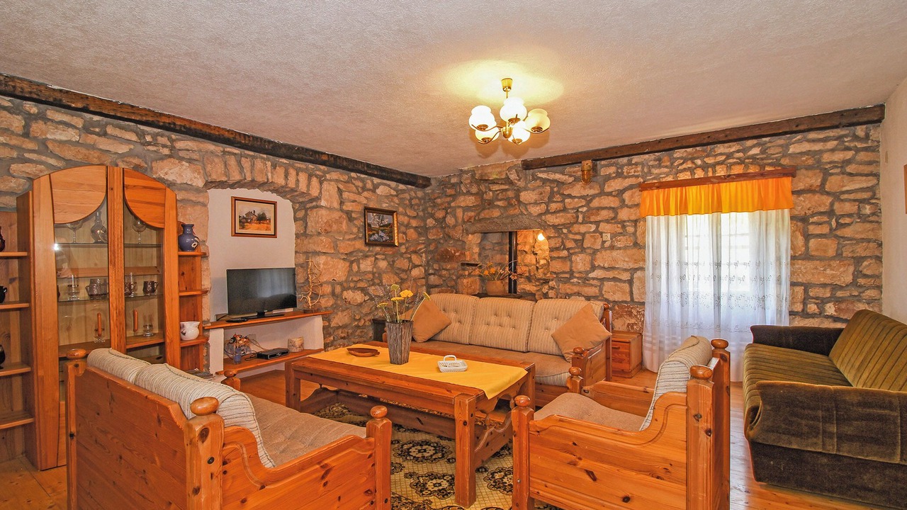 Photo of Livingroom in Sumber