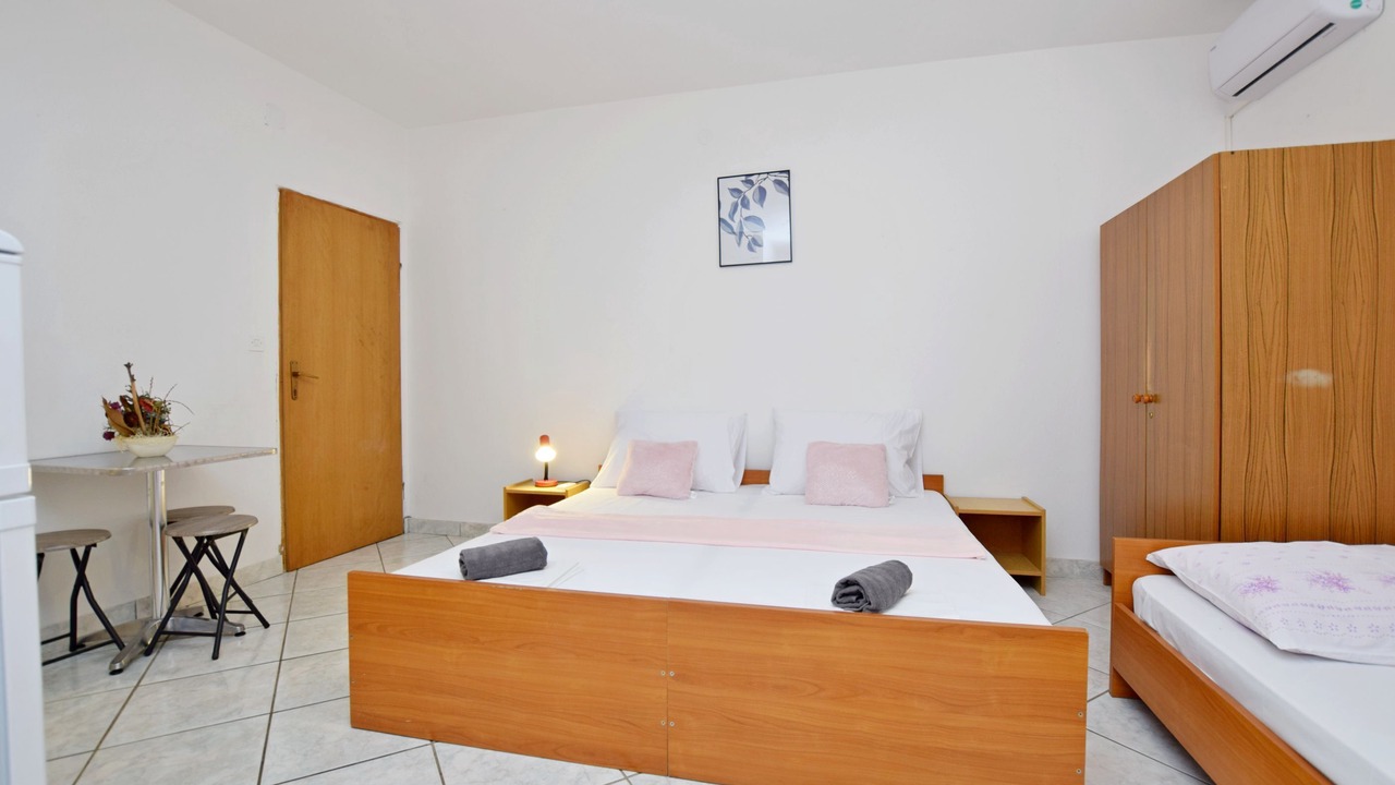 Photo of Bedroom in Seline