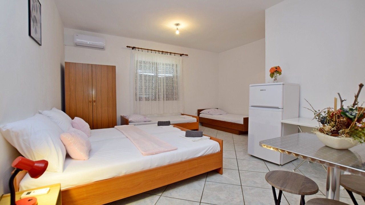 Photo of Bedroom in Seline