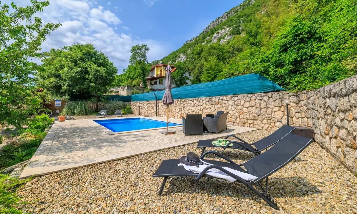 Photo of Outdoor in Grizane
