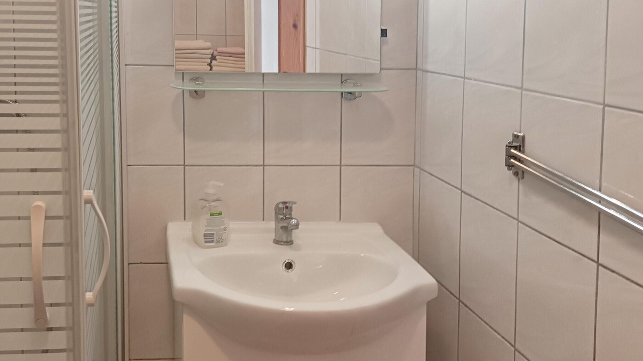 Photo of Bathroom in Bakar