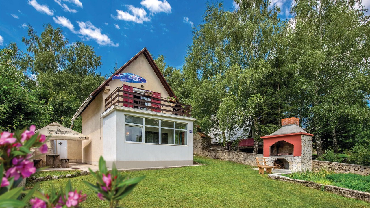 Photo of Outdoor in Breze