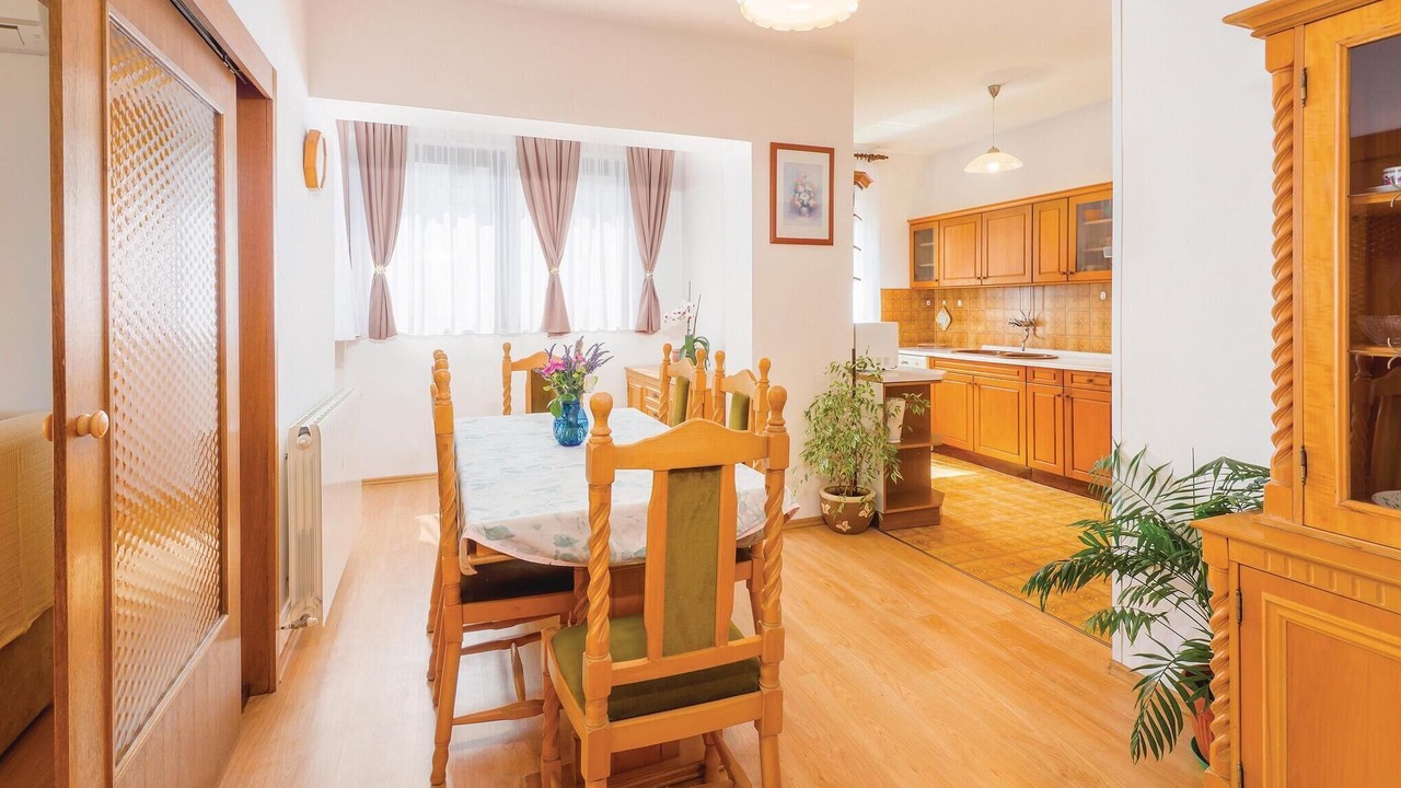 Photo of Bedroom in Pobri