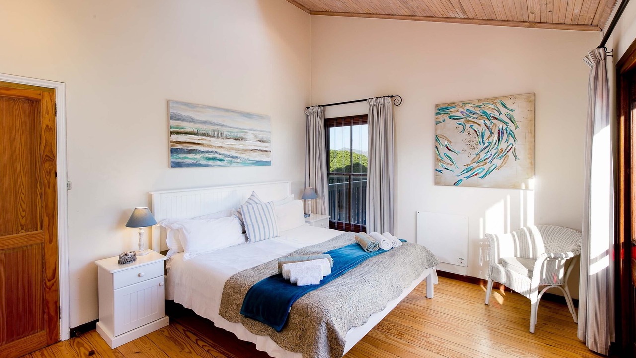 Photo of Bedroom in Noordhoek