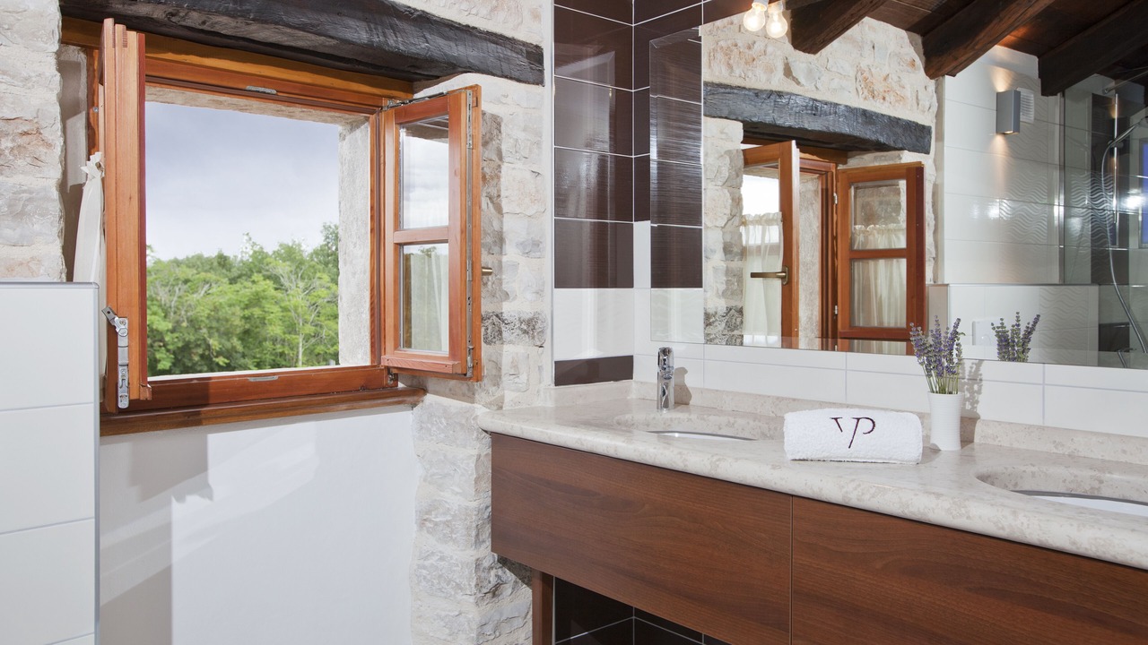 Photo of Bathroom in Makovci