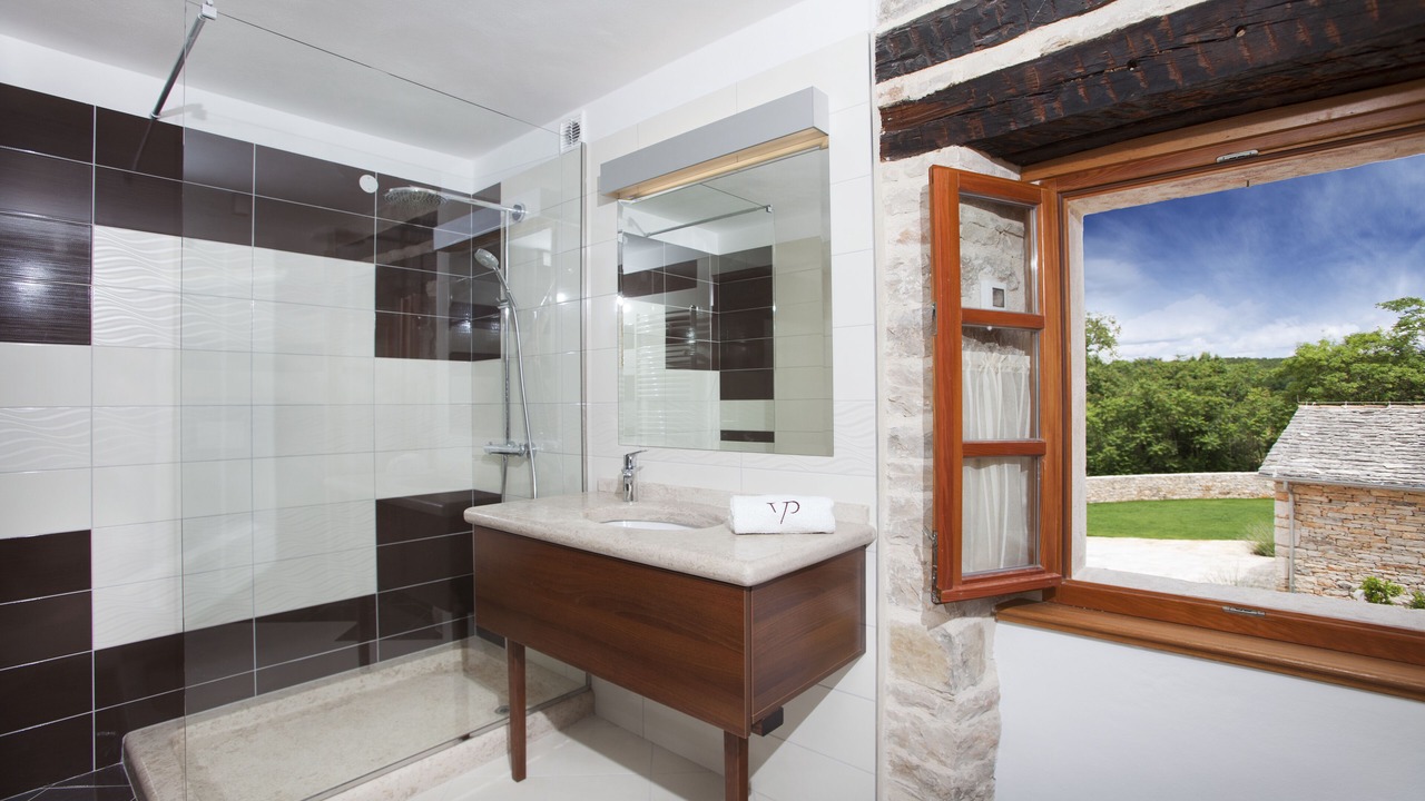 Photo of Bathroom in Makovci