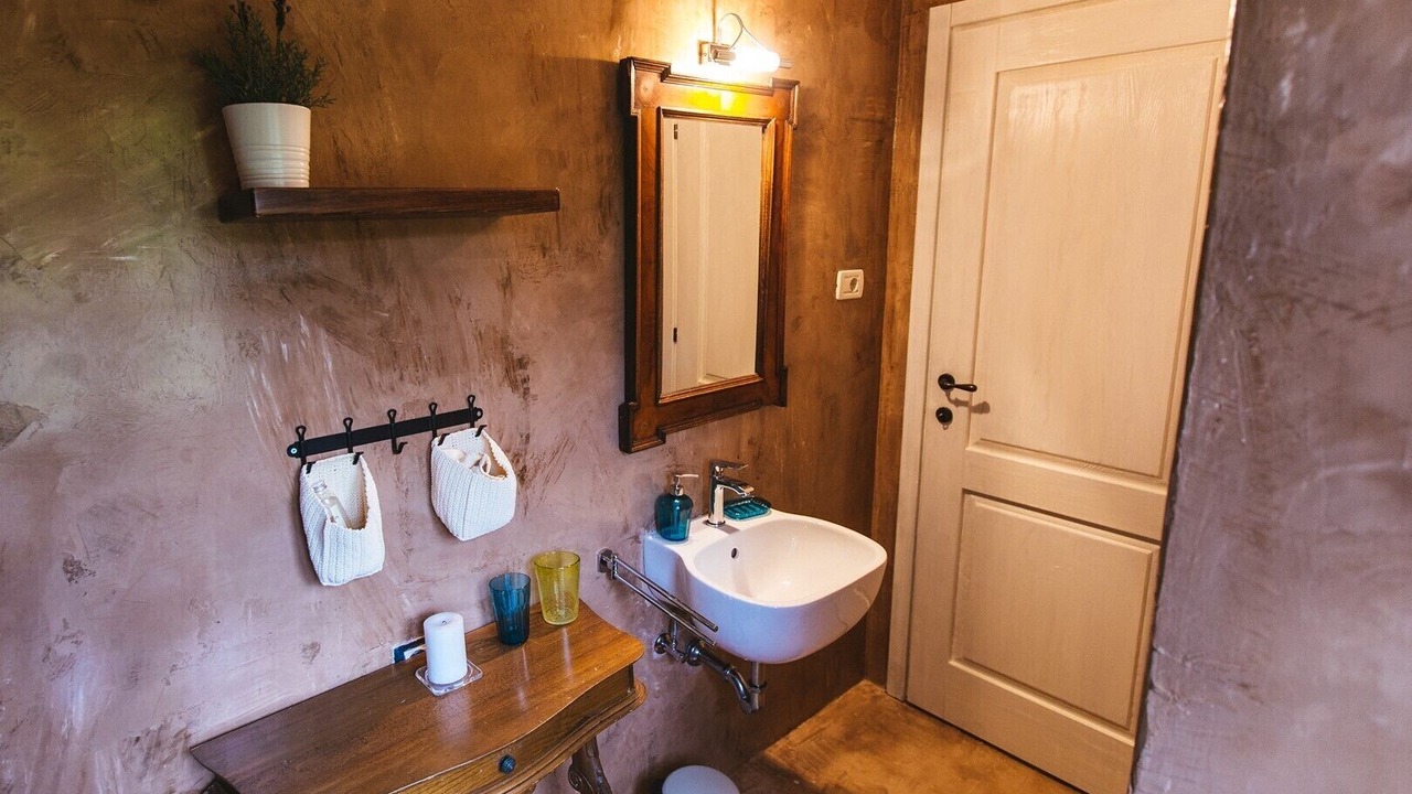Photo of Bathroom in Makovci