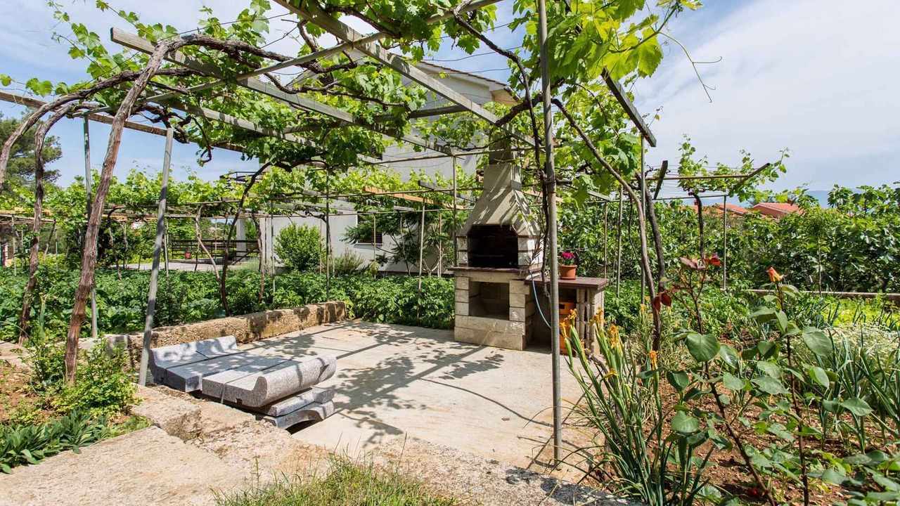 Photo of Outdoor in Silo