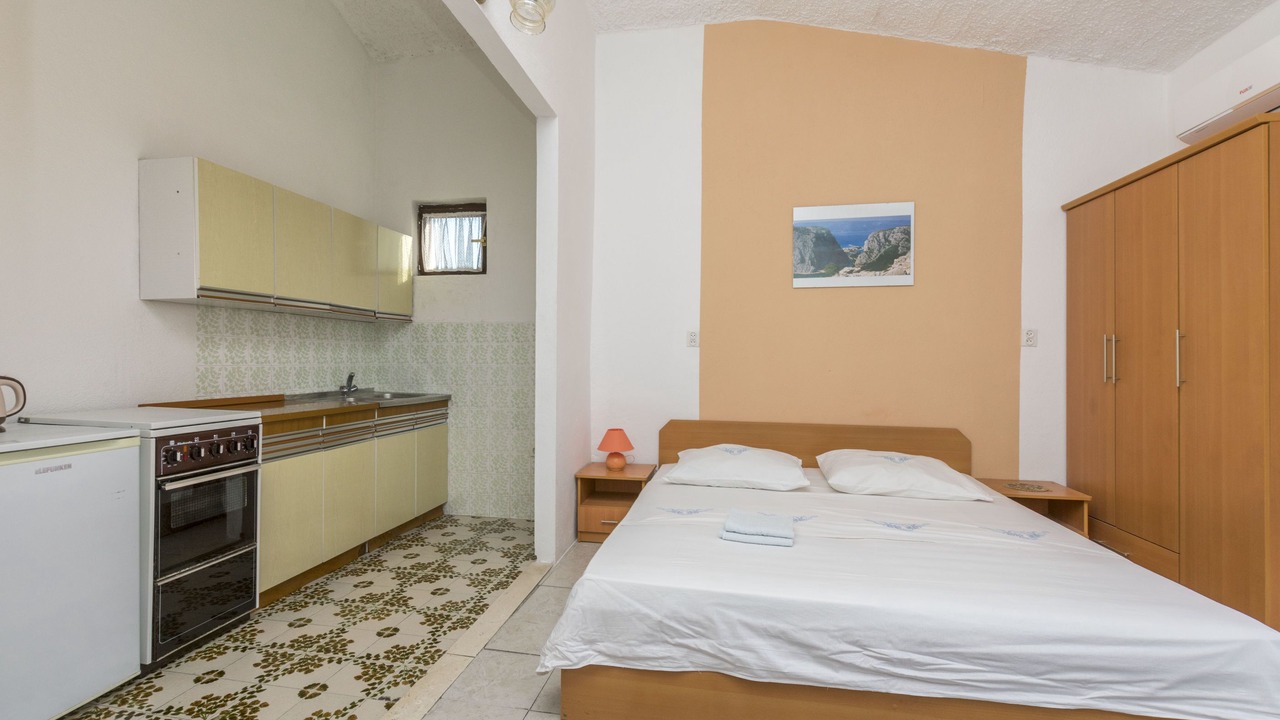 Photo of Bedroom in Tice