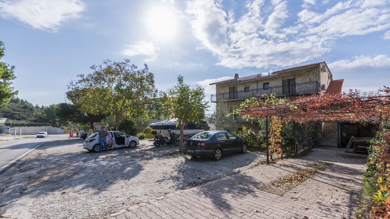 Photo of Outdoor in Tice